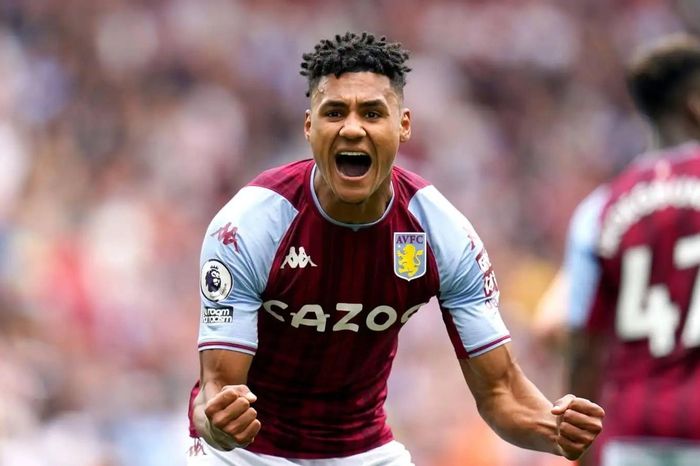 Arsenal từ chối mua tiền đạo Aston Villa