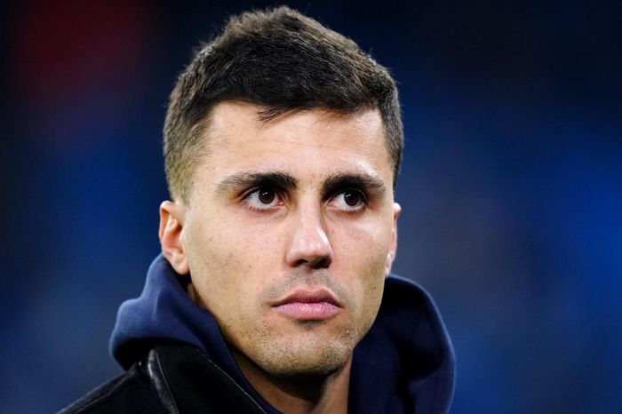 Man City chốt danh sách dự Cúp C1: Có Rodri