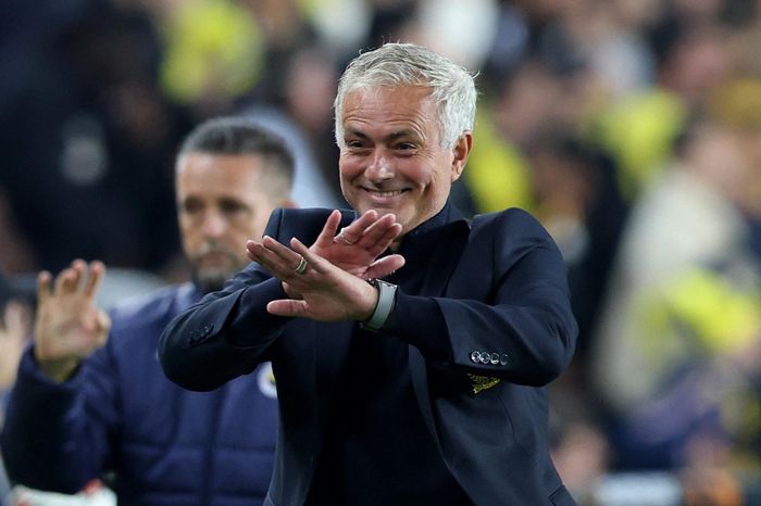 Mourinho khuynh đảo bóng đá Thổ Nhĩ Kỳ