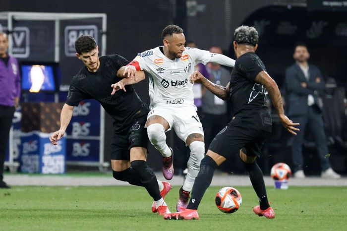 Neymar không thắng 3 trận liền với Santos