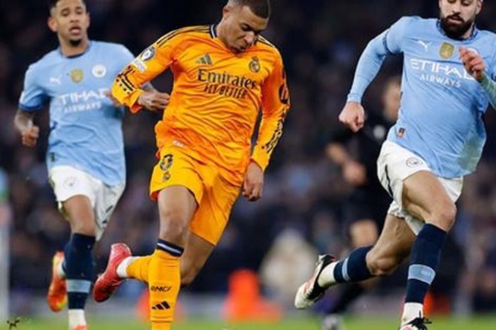 Chỉ có phép mầu mới giúp được Man City