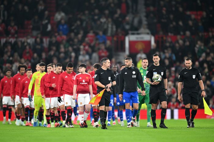 Sóng gió bủa vây tàn bạo CLB Manchester United