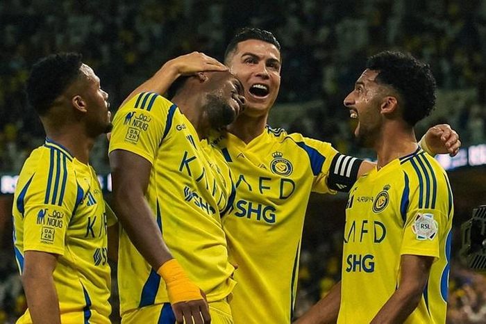 Al Nassr của Ronaldo thắng kịch tính dù chơi thiếu người cả hiệp 2