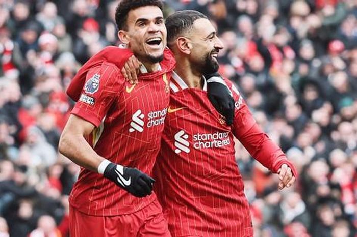 Ngoại hạng Anh: Liverpool thắng kịch tính Wolves, MU thua đau trên sân Tottenham