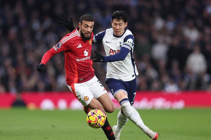 CĐV Tottenham đòi cho Son Heung-min dự bị