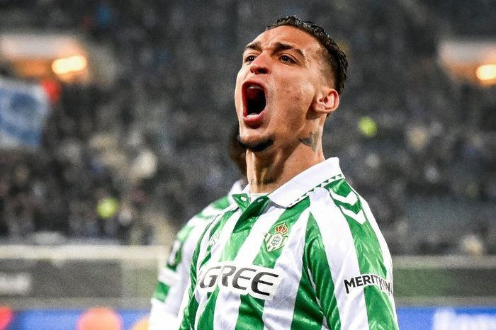 Antony lý giải phong độ thăng hoa ở Betis