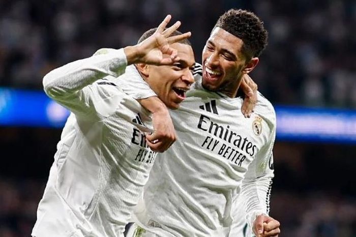 HLV Ancelotti tuyên bố lớn về Mbappe, Ronaldo chưa chắc vui