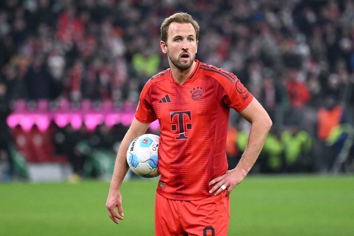 Lệnh cấm kỳ lạ tại Champions League
