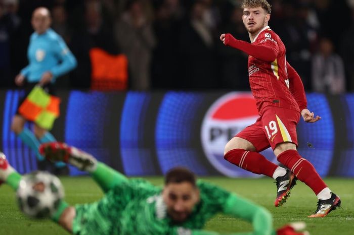 Bàn thắng của Elliott trong trận cầu điên rồ giữa Liverpool và PSG
