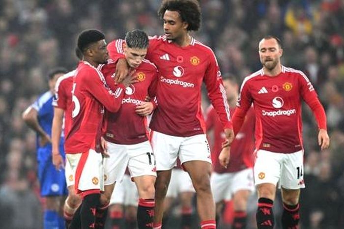 Cơ hội cuối của Man United