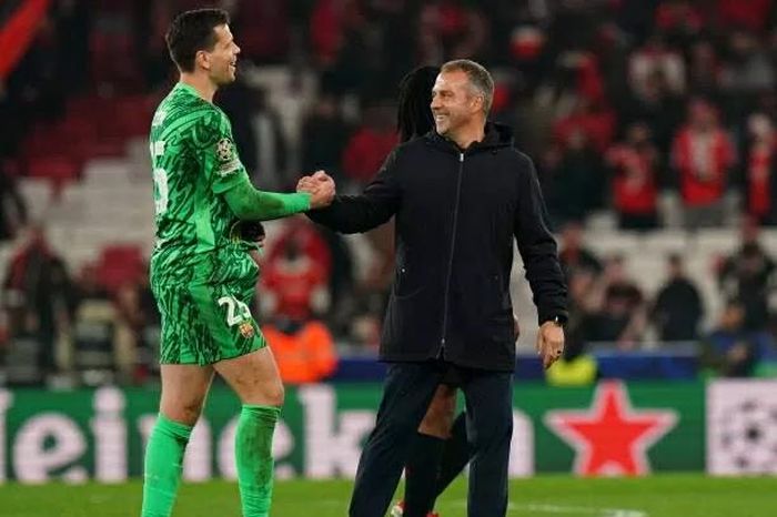 Thán phục trước màn trình diễn của thủ môn Szczesny