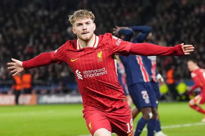 Liverpool và Barca giành chiến thắng nghẹt thở ở Champions League