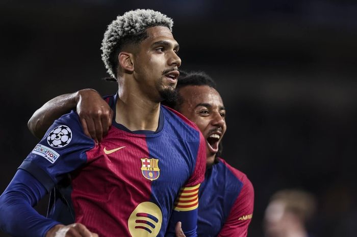 Tin tức về chuyển nhượng 7/3: MU mua Araujo, Arsenal lấy Coman