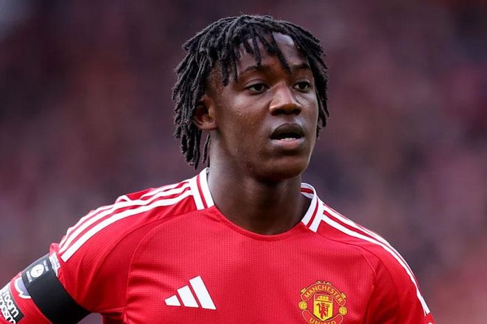 Được Chelsea săn đón, Kobbie Mainoo đưa ra quyết định gây sốc về tương lai ở Man Utd