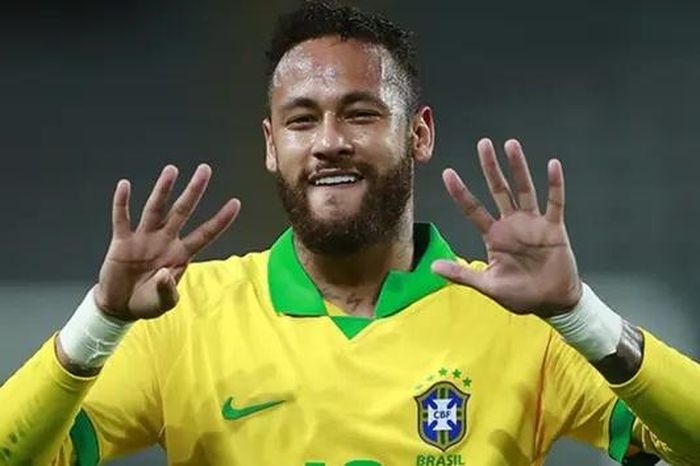 Tiền đạo Neymar trở lại đội tuyển Brazil
