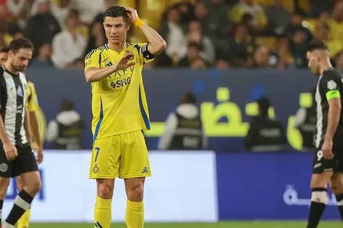 Ronaldo ghi bàn nhưng Al Nassr vẫn hòa đáng tiếc
