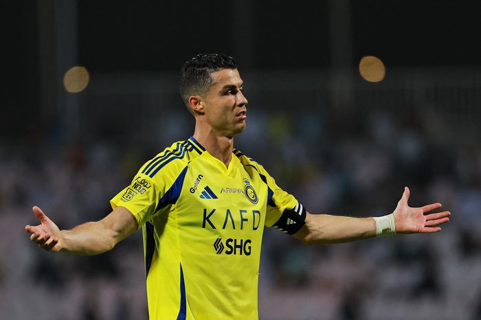 Gia đình Ronaldo bị đe dọa