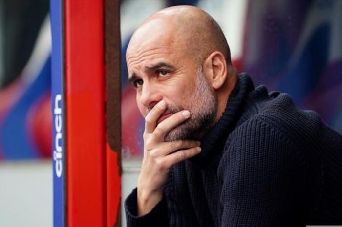Pep Guardiola bí mật trở lại Barcelona
