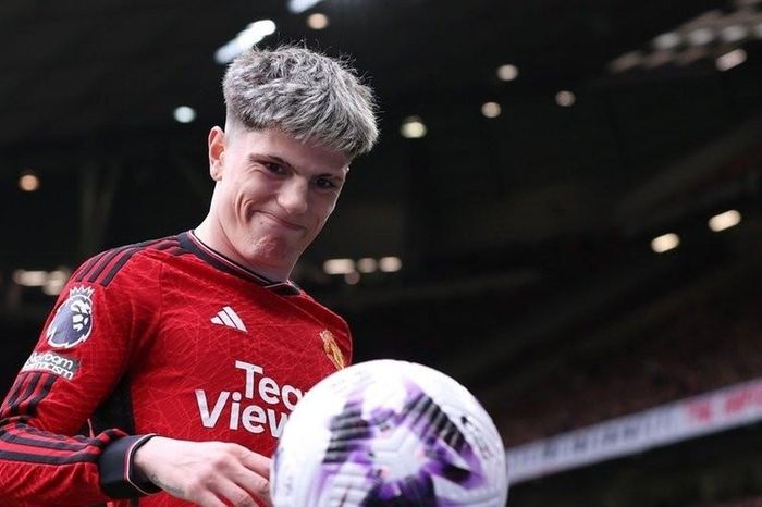 MU miễn cưỡng nhìn Garnacho gia nhập Atletico Madrid