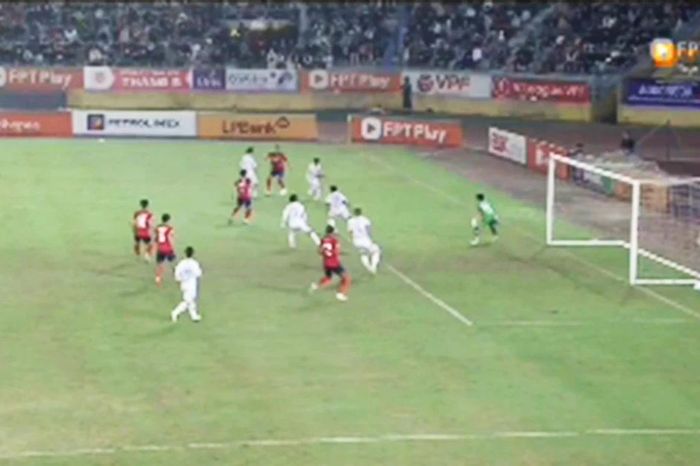HIGHLIGHTS CAHN 1-1 Thép Xanh Nam Định: Ba lần check VAR làm nên một trận hòa