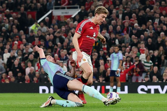 Trận hòa 1-1 phơi bày vấn đề chung của MU và Arsenal