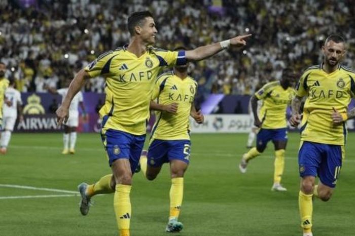 Ronaldo tỏa sáng, Al Nassr dễ dàng tiến vào tứ kết AFC Champions League