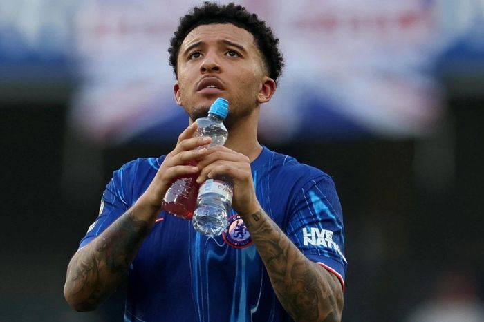Chelsea muốn lật kèo MU vụ Sancho