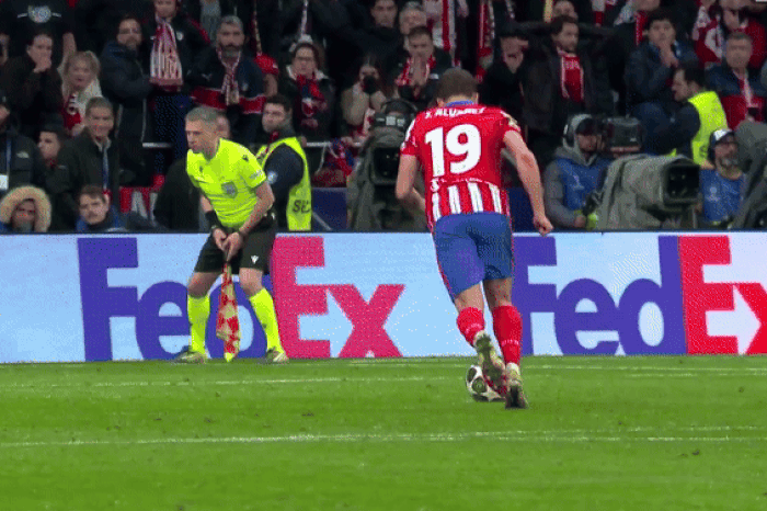 Sự cố hy hữu ở loạt luân lưu giữa Real Madrid và Atletico