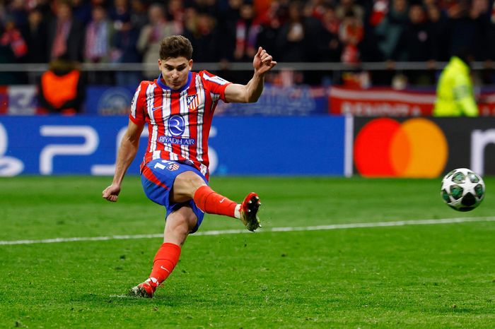 Công nghệ giúp UEFA hủy quả luân lưu của Julian Alvarez
