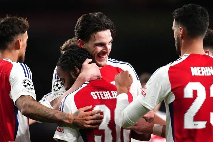 Xác định xong 8 đội bóng góp mặt ở vòng tứ kết Champions League