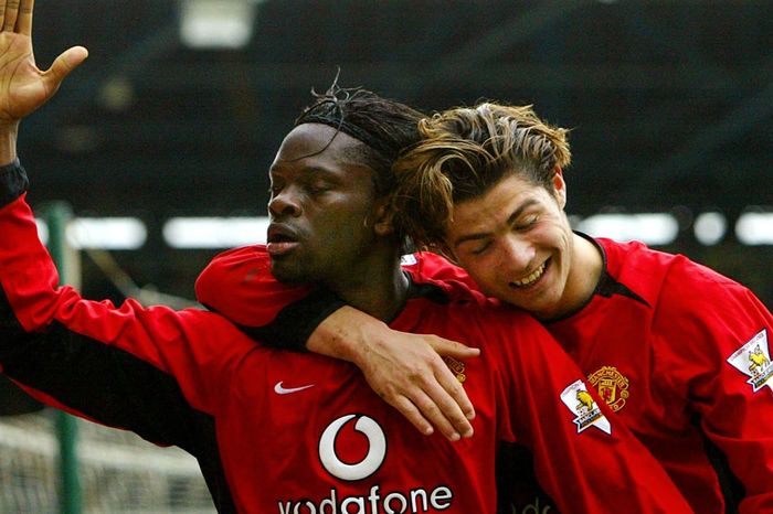 Khối tài sản gấp 7 lần Ronaldo của cựu sao MU