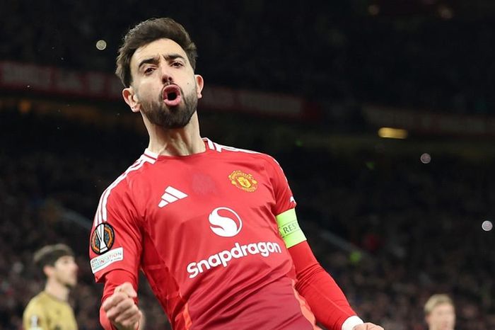 MU thắng to, Bruno Fernandes nhận 'mưa' lời khen