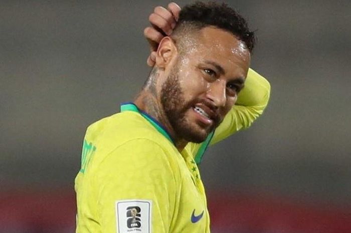 Neymar bị gạch tên