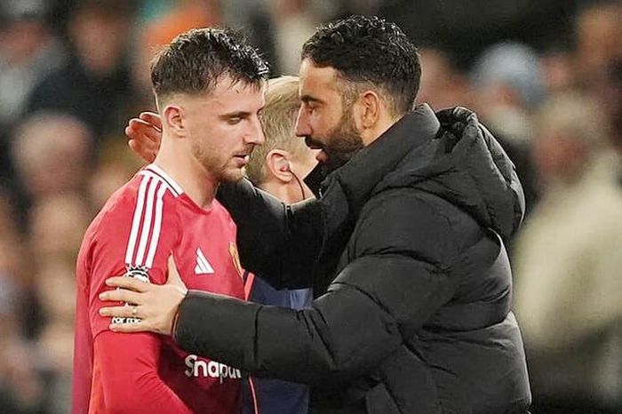 Ruben Amorim bất ngờ nói lời 'yêu' Mason Mount