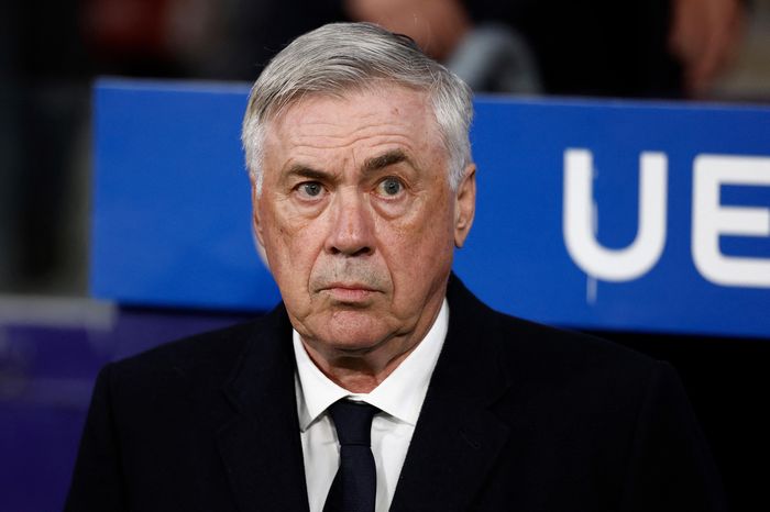 HLV Ancelotti nổi giận
