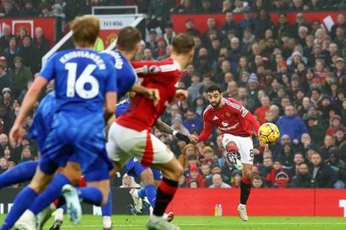 Soi tỉ số trận Leicester City - Manchester United: Ngày tái ngộ buồn của Van Nistelrooy