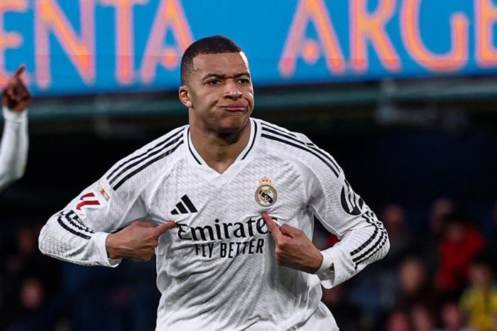 Mbappe giúp Real Madrid qua mặt Barca, chiếm ngôi đầu La Liga