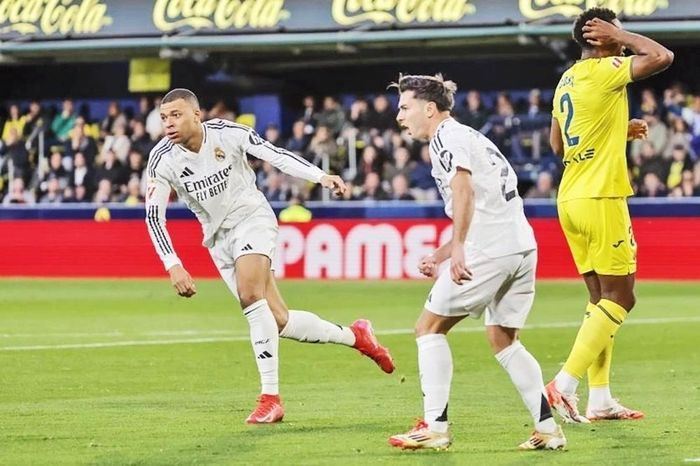 Mbappe đưa Real lên dẫn đầu La Liga
