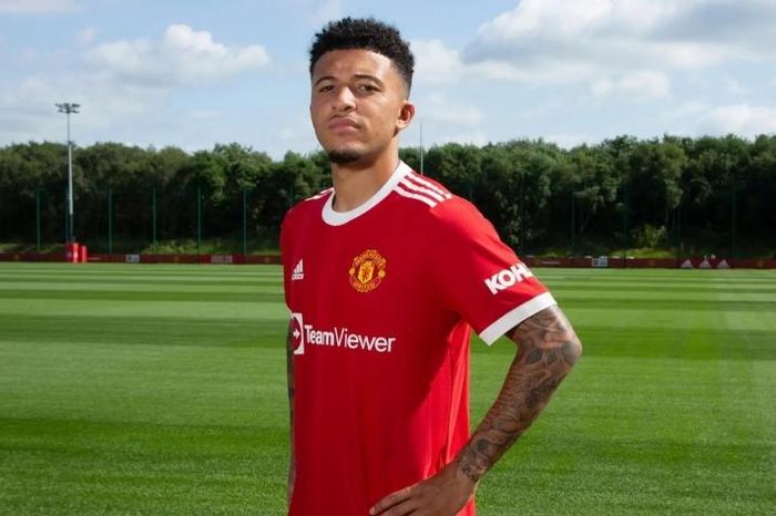 Sancho hết đường trở lại Man Utd