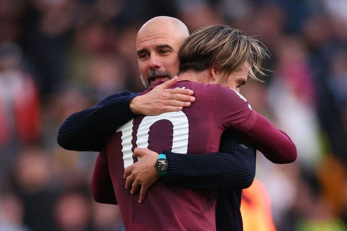 Pep Guardiola gửi lời xin lỗi tới Jack Grealish
