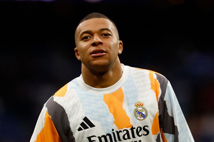 Mbappe khôn ngoan