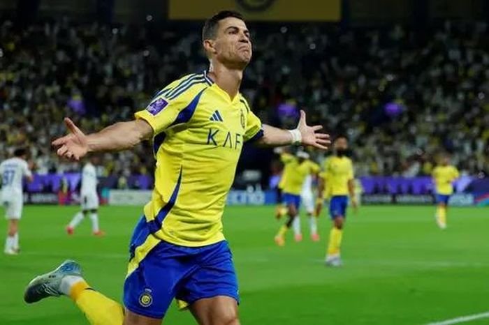 Al-Nassr của Ronaldo gặp thử thách ở tứ kết Cúp châu Á
