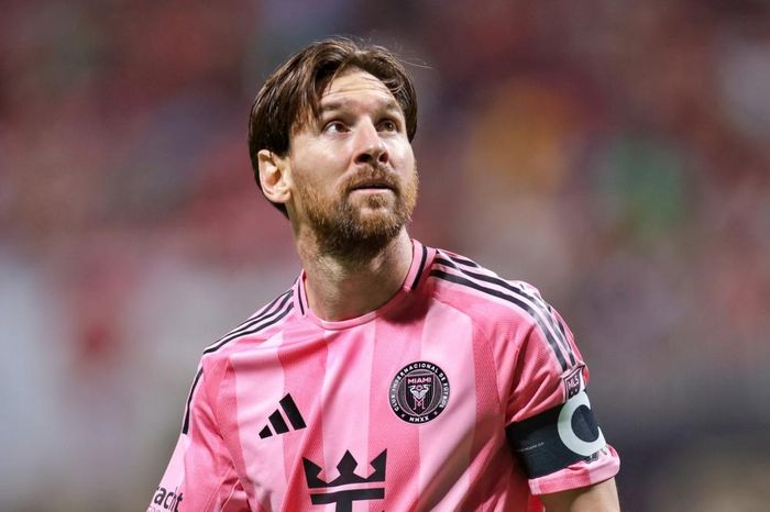 Messi bất ngờ bị gạch tên khỏi ĐT Argentina trước trận đấu với Uruguay và Brazil
