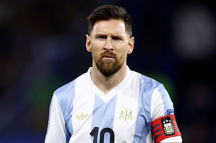 Biến cố bất ngờ khiến Argentina bỏ Messi khỏi đội hình đấu Brazil