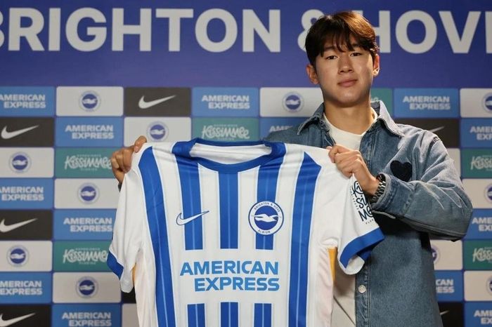 Brighton chiêu mộ tiền đạo người Hàn Quốc