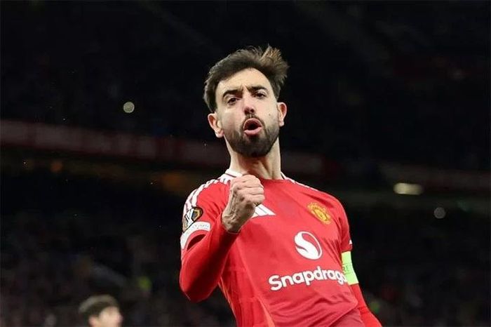 Real Madrid ra giá 'khủng' mua Bruno của Man United