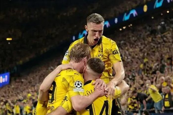 Dortmund nuôi hi vọng dự Champions League