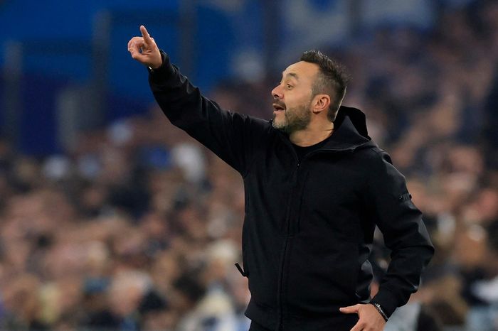 Marseille rơi tự do, De Zerbi bất lực