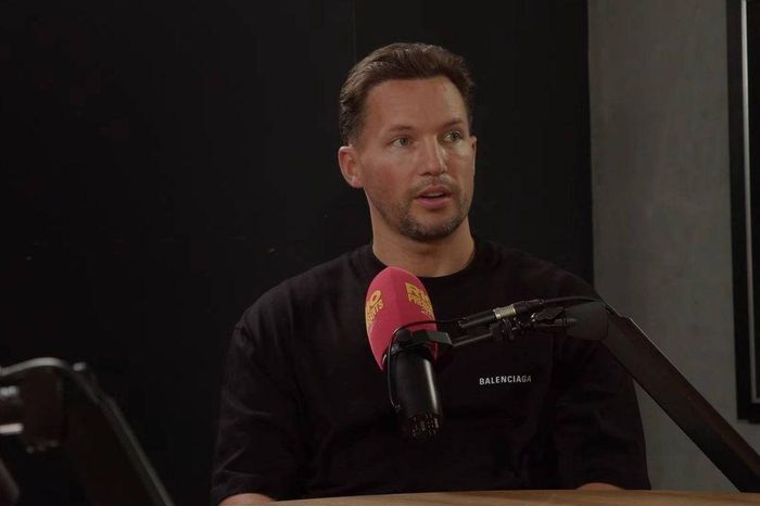 'Hành động của Ronaldo buộc tôi phải thay đổi thái độ ở MU'