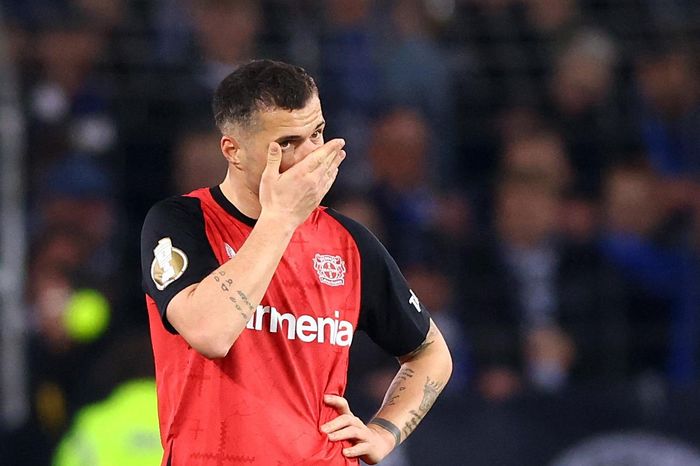 Bayer Leverkusen trước nguy cơ sụp đổ